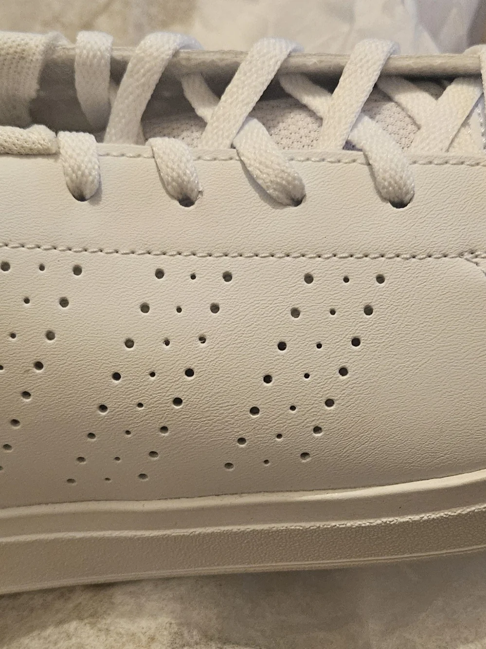 adidas clean white